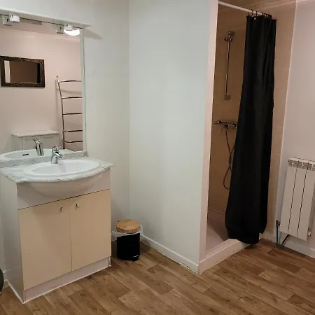 Domaine De Poulharies -merlot Vakantiehuis Carcassonne